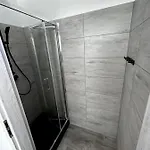 Czarna Perla Hostel *