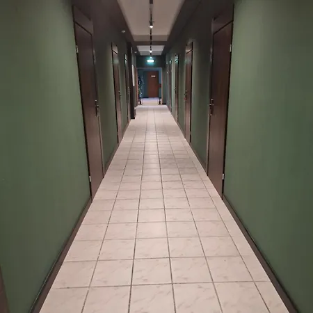 Hostel Czarna Perla Βρότσλαβ